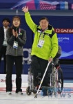 최종길 회장, 세계휄체어컬링선수권대회 투구