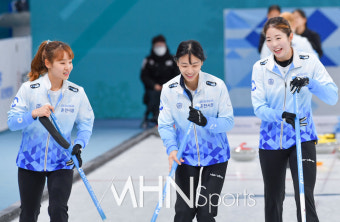 [종합] 컬링 국가대표, 경기도청 vs 강릉시청…경북체육회 vs 경기연맹 격돌