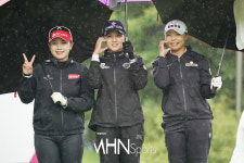 김희지-박현경-김지영 볼 하트 플러스 브이[포토]