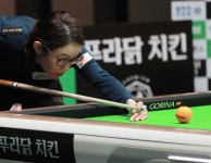 '전설'들의 한일전…47세 히다-51세 이마리 LPBA 첫 우승 격돌