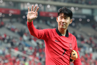 대표팀 주장 손흥민 