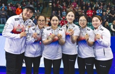 대한컬링연맹 팀 킴 윤곡 김운용 여성체육대상 수상…빙상 최민정 개인 대상