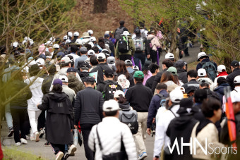 [Ms포토] 메디힐 한국일보 챔피언십 최종라운드 '쓰리박 응원'