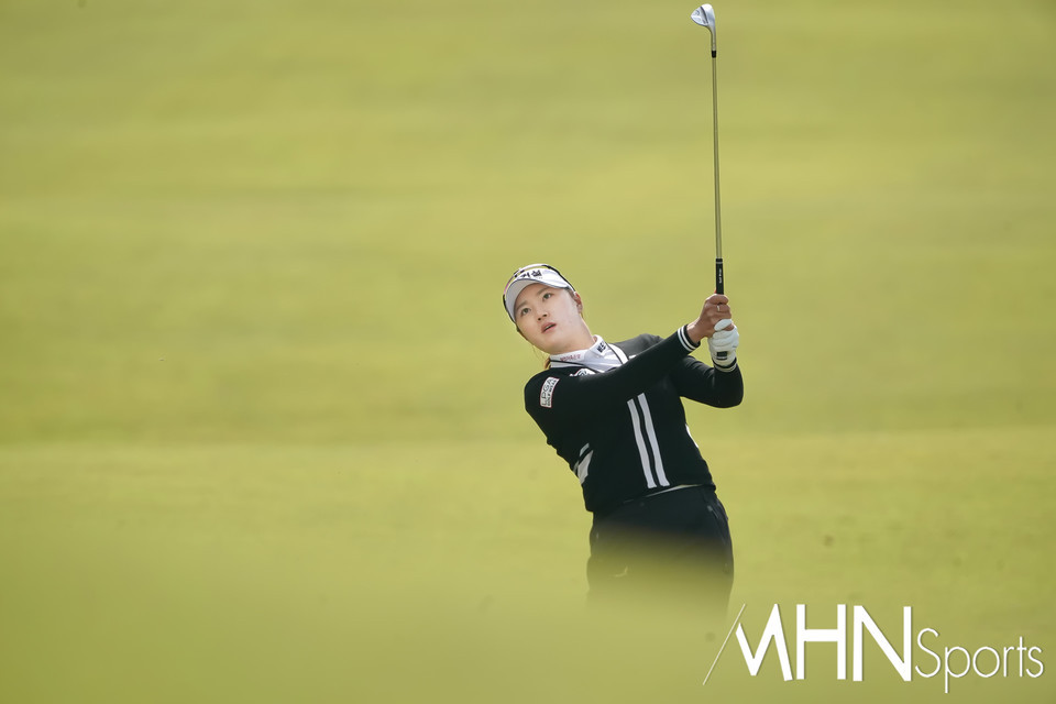 김민선, KLPGA 대회에서 이글 2개로 단독 선두에! 처음으로 우승 기대감↑