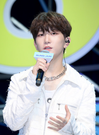 [Ms포토] 더뉴식스 오성준 '세기말 콘셉트 위해 듀스 음악 참고'