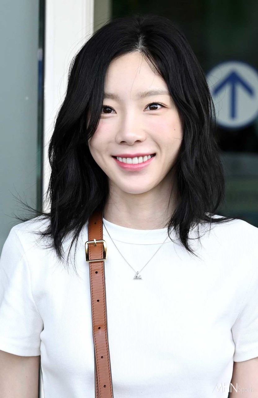 가수 태연, 소녀시대 17년 장수의 노하우 공개 갈등 직면시 대화로 해결