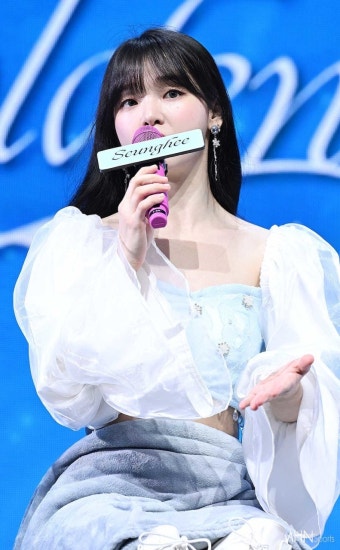 [Ms포토] 오마이걸 승희 '여름엔 오마이걸!'