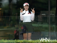 [Ms포토] 황정미 예쁜 그늘집 배경