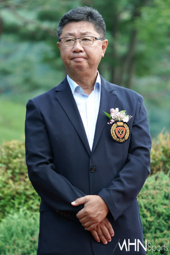 [Ms포토] 대한골프협회 강형모 회장 '수상자들 축하합니다'