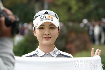 [Ms포토] 강심장 이예원 '메이저 우승 더불어 시즌 3승 차지'