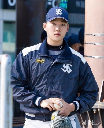 [톡톡베이스볼] 진실로 성공하고픈 에이스, 유신고 이윤 이야기