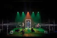 [리뷰] 김세정 맞아? 템플 완벽 변신...연기 물올랐네