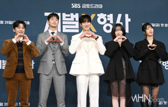[mhn포토] 김신비-강상준-안보현-박지현-정가희 '재벌X형사, 사랑해주세요'