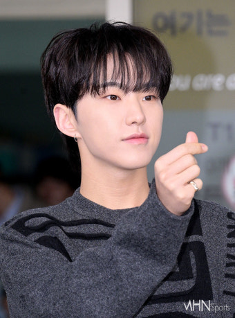 [mhn포토] 세븐틴 호시 '호랑이의 하트'