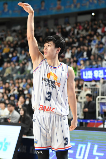 '프로농구 최고 인기선수는 누구?' KBL,18일부터 인기상 투표 진행...KCC 허웅 5연패 도전