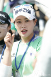 [mhn포토] 지팀장 지한솔 레이저 눈빛으로 파이팅