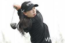 [mhn포토] 이수진 정확하게 날리는 티샷
