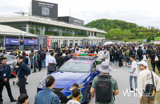 [mhn포토] 그리드 가득매운 레이싱 팬들