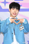 [mhn포토] 'MA1' 타쿠마 '해피 하트'