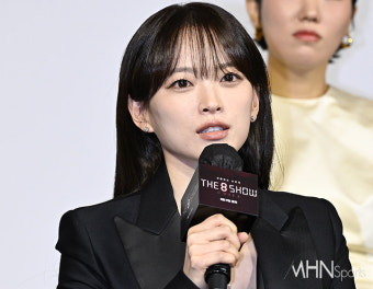 [mhn포토] 천우희 '가족같아진 더 에이트 쇼'