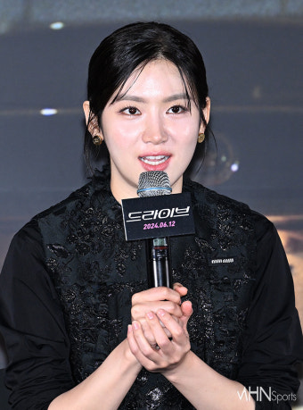 [mhn포토] 박주현 '드라이브로 인사드려요'