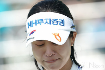 [mhn포토] 단일 대회 4연패 박민지, 눈물이 눈물이