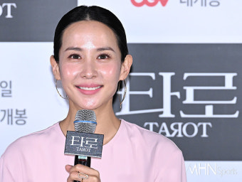 [mhn포토] 조여정 '워킹맘으로 변신'
