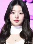 아이브 장원영, 미모부터 볼륨감까지 다 가졌네?...원영이가 워뇽한 뷰티 비키