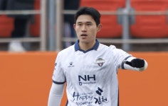이동경, K1리그 2라운드 MVP...결정적 동점골+공격 포인트… 김천의 핵심으로 떠오르다