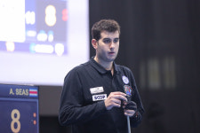 [mhn포토] 다가타, 침착하게 초크칠하며