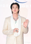 [포토] BTS 진 인사만 해도 심쿵