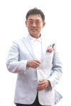 [mhn포토] 시상자로 나선 가수 이승철