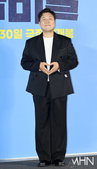 [포토] 윤경호 '좀비딸 사랑해주세요'