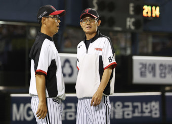 KBO, '논란의 중심' 체크 스윙 비디오 판독 인프라 구축→조기 시행 가속화