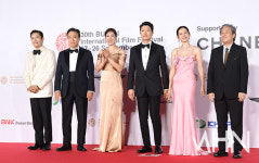 [포토] 30회 부산국제영화제 개막작 어쩔수가없다