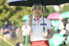 [mhn포토] 이다연, 역전 우승 앞으로
