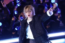 무대를 입는 시대…BTS 컴백 공연이 보여준 K-팝의 방향 [MHN 뭐 입었지]