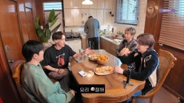 30,40대 대화 맞아?… RM·슈가, 에픽하이와 폭소 케미