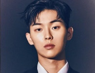 최현욱, 이번엔 '만취 상태' 라이브 방송 논란...