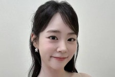 '건강 이상설→목 디스크' 한승연, 대학 축제서 포착→굳은 모습에 팬들 '걱정' 이어져