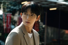 '1051만 흥행+시청률 24.4%' 男배우, 납치 사건 휘말리며 돌풍 예고한 韓 드라마 ('키드냅 게임')