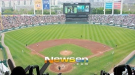 리틀야구대표팀, 숙적 일본 4-2로 꺾어 ‘통쾌’