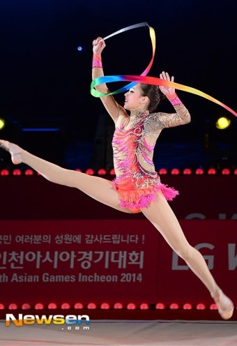 [포토엔]비상하는 체조요정 손연재