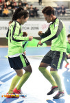 [포토엔]이승우 이민아 ‘모두가 즐거운 커플 댄스’(홍명보 자선축구)