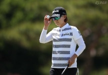 박인비, 9홀 차 승리로 신기록…KLPGA 첫 우승 노린다(종합)