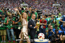 나탈리아 보디아노바 ‘람과 함께 등장’[포토엔]