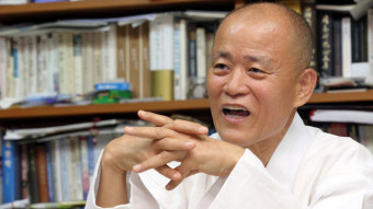 [단독] 경찰, 도올 김용옥의 이승만 '사자명예훼손' 무혐의 송치…檢도 '혐의 없음'