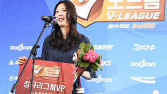 '선수 전원' 연봉 공개 첫해 프로배구, 황택의·양효진 '연봉킹'