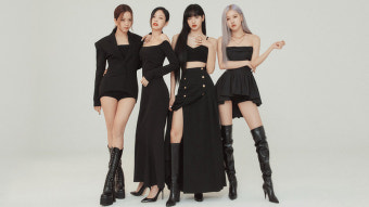 블랙핑크, 빌보드 '아티스트 100' 첫 정상…K팝 걸그룹 최초