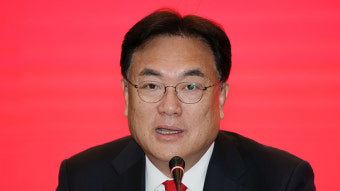 정진석 
